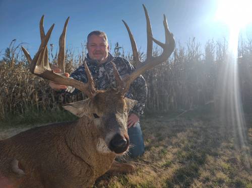 Mike Berg - Kansas Bow - 194
