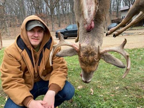 Schwartz Deer Camp - Dunn County Gun