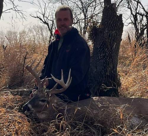 Dan Deraitus - South Dakota Bow